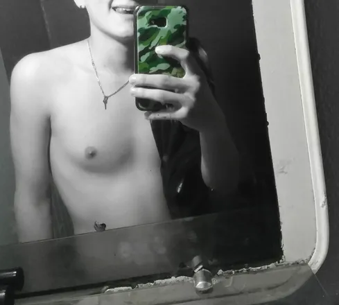 OnlyFans account  uezer header 2