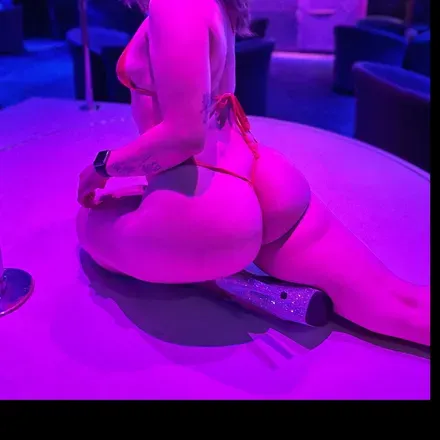 OnlyFans cuenta babyysummerxo header 2