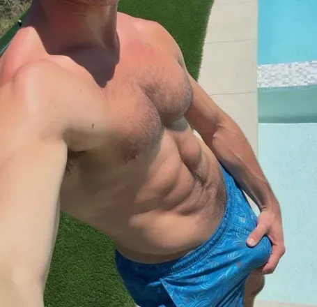 OnlyFans cuenta uncutgreekstud avatar 1