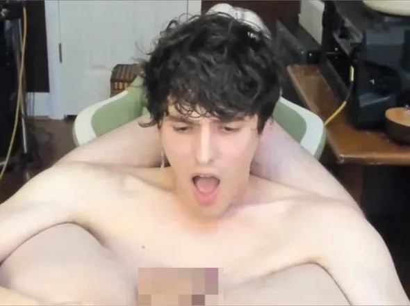OnlyFans cuenta wolfiekitty header 2