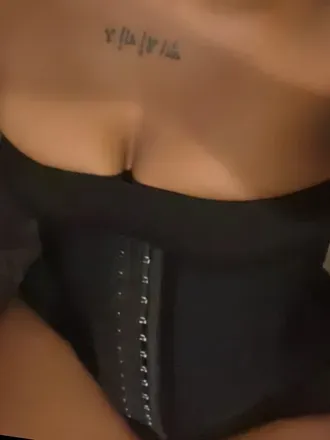 OnlyFans cuenta honeypineapple avatar 1