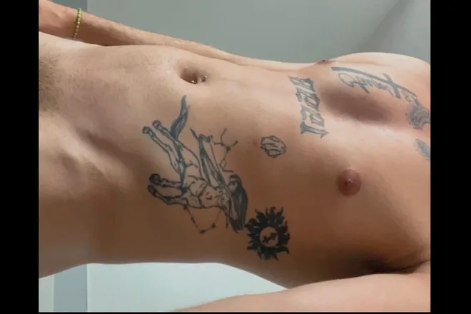 OnlyFans cuenta apolo_98 header 2