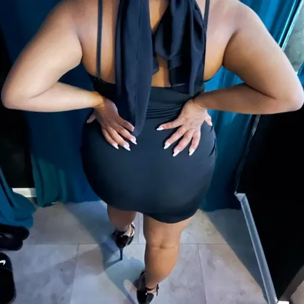 OnlyFans cuenta salma_farouk_free header 2