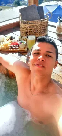 OnlyFans cuenta adrewasg avatar 1