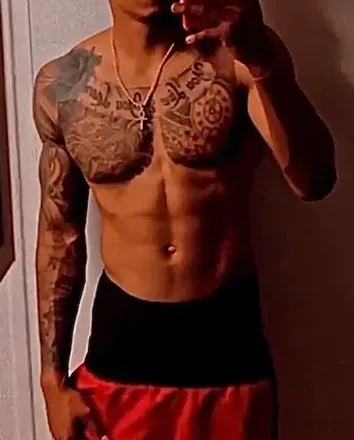 OnlyFans cuenta undercoveralex avatar 1