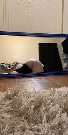 OnlyFans cuenta monicaaa2 header 2