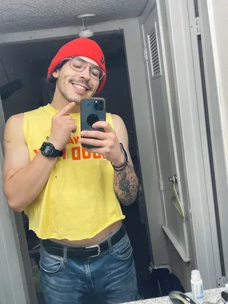 OnlyFans cuenta ceezertvxxx avatar 1