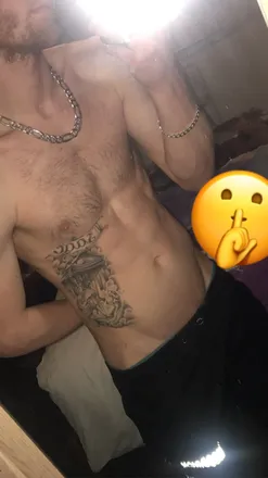 OnlyFans cuenta tjbaileyofficial header 2