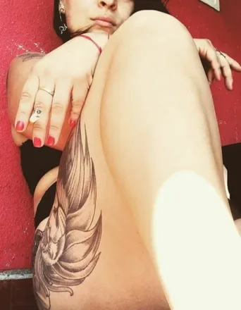 OnlyFans cuenta bustyrockgirl header 2