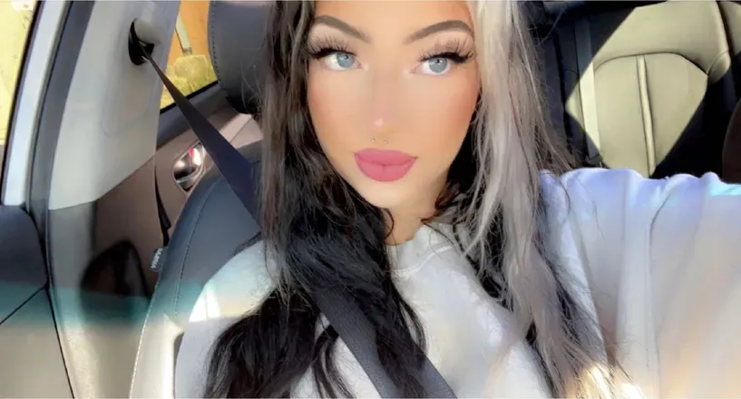 OnlyFans cuenta lyssiee avatar 1