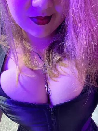 OnlyFans cuenta noctiluna avatar 1