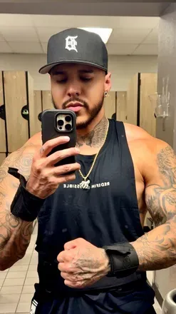 OnlyFans cuenta johnny2iccyy avatar 1
