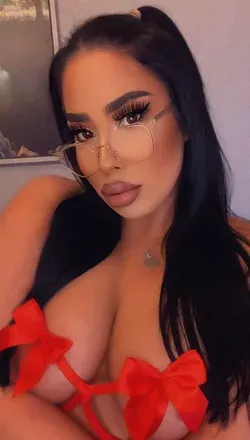 OnlyFans cuenta ninabarbiexx avatar 1