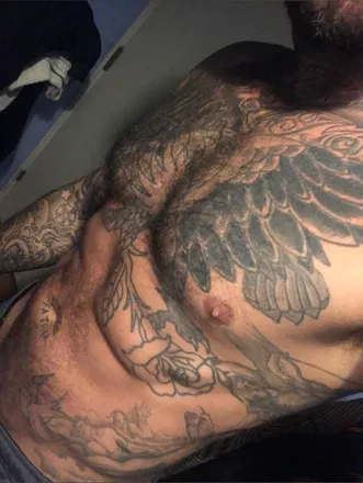 OnlyFans cuenta tattooedsoots header 2