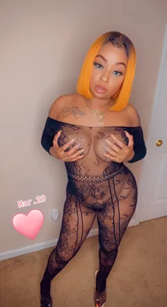 OnlyFans cuenta gingerspice_25 header 2