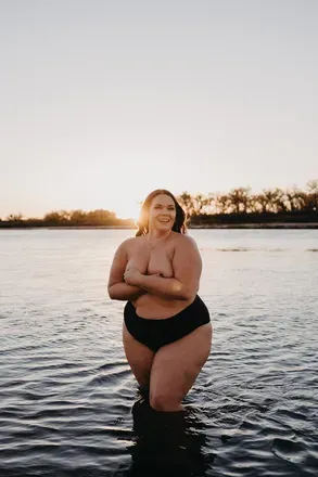 OnlyFans cuenta curvaceouslyb avatar 1