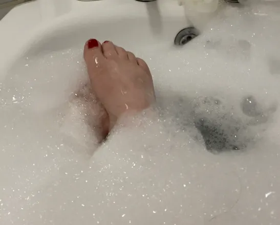 OnlyFans account  sexee_feet_bbw header 2
