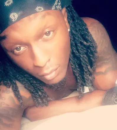 OnlyFans cuenta bishwelivvee header 2