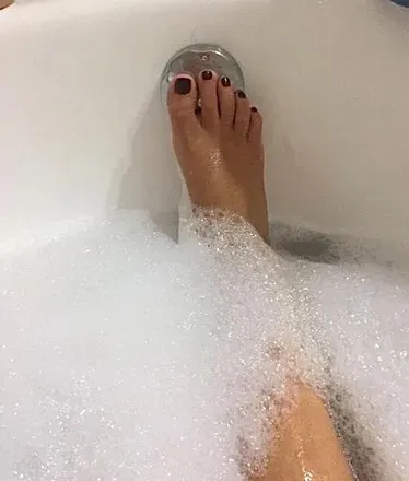 OnlyFans account  inpuntadipiedi36 avatar 1