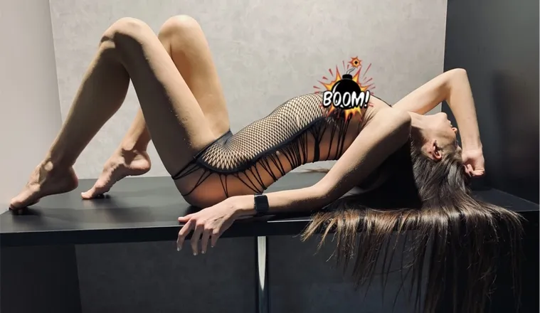 OnlyFans account  kissmiss69 header 2