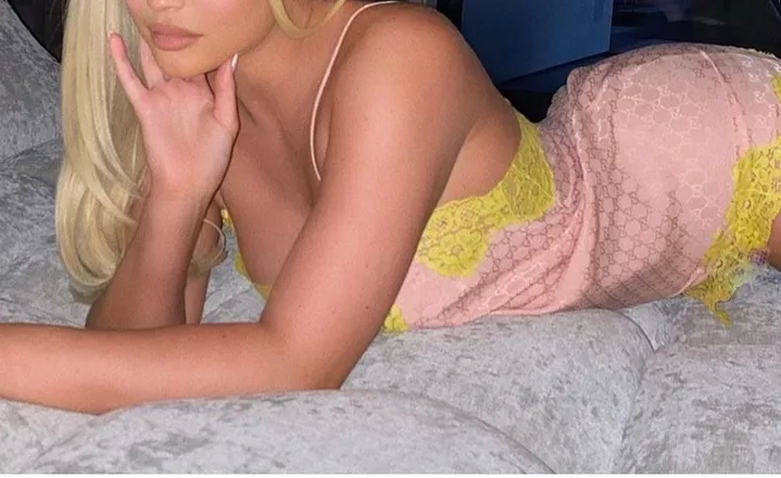 OnlyFans cuenta misshotty7 header 2
