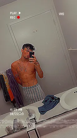 OnlyFans cuenta toxic_tatted header 2