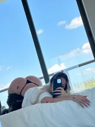 OnlyFans account  jilikat header 2