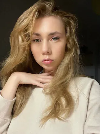 OnlyFans account  marimaridee avatar 1