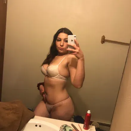 OnlyFans cuenta babyyybellaa98 avatar 1