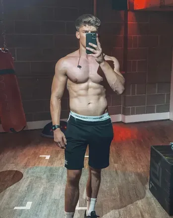 OnlyFans cuenta alphaolly6 avatar 1