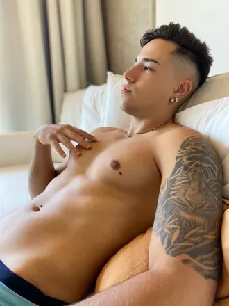 OnlyFans cuenta tthegoldenboyy avatar 1