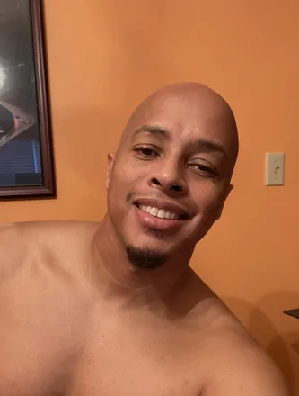 OnlyFans account  ahthatshim header 2