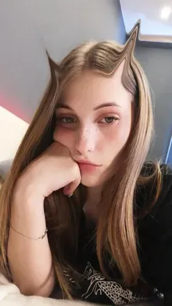 OnlyFans cuenta annafink header 2