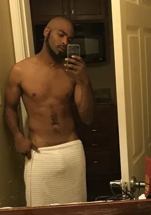 OnlyFans cuenta shadtherealest header 2