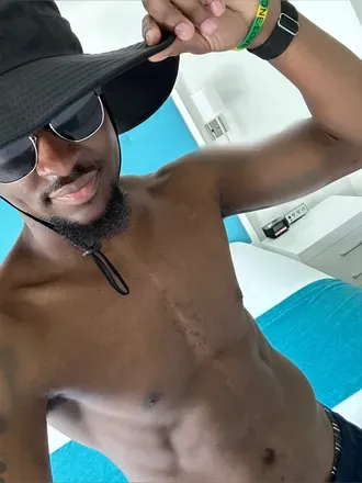 OnlyFans cuenta lucky_lowkey10 avatar 1