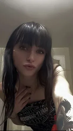OnlyFans cuenta liluzicri avatar 1