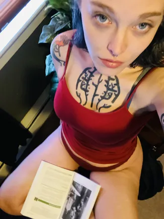 OnlyFans cuenta semisexualtrash header 2