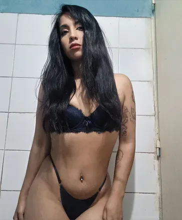 OnlyFans cuenta travieziita avatar 1