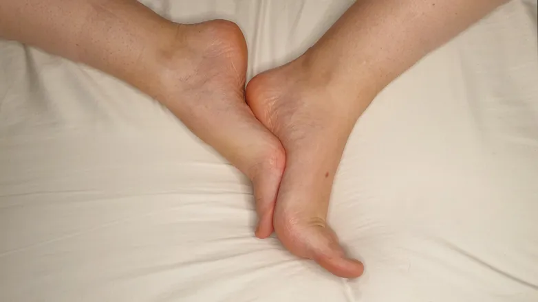 OnlyFans cuenta koala_toes header 2