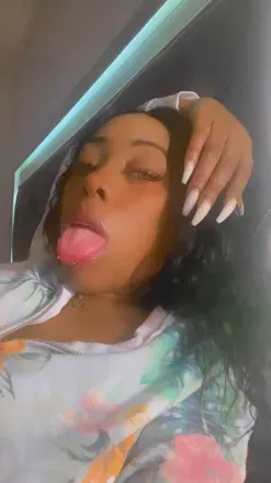 OnlyFans cuenta therealbadhabbit avatar 1