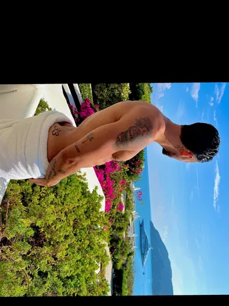 OnlyFans account  alegiofre header 2