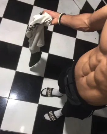 OnlyFans cuenta juanxxxo header 2