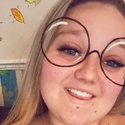 OnlyFans account  char1998 avatar 1
