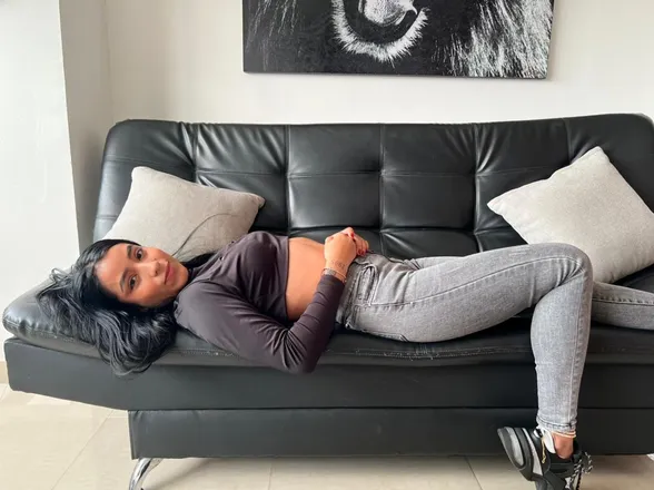 OnlyFans cuenta lauralopez45 header 2