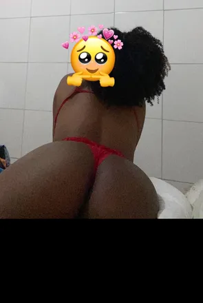 OnlyFans cuenta pretinhabaianinha header 2