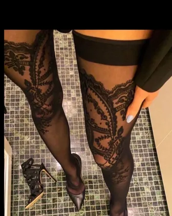 OnlyFans cuenta ava.mia header 2
