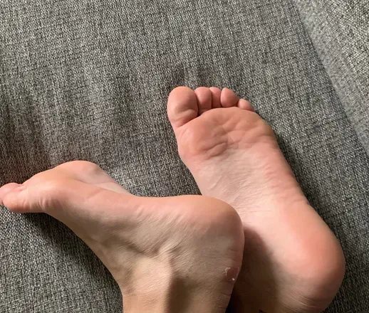 OnlyFans cuenta feetandsexypics header 2