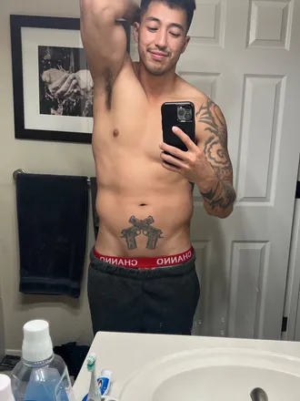 OnlyFans cuenta kimchi_sauce header 2