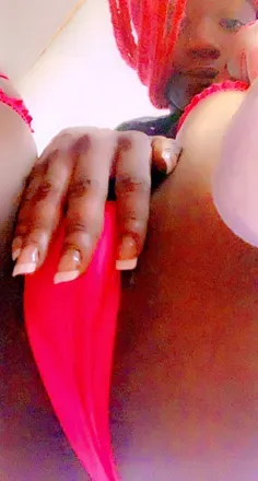 OnlyFans cuenta pinkpoochie avatar 1