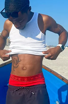 OnlyFans cuenta pisces_twentyfour header 2